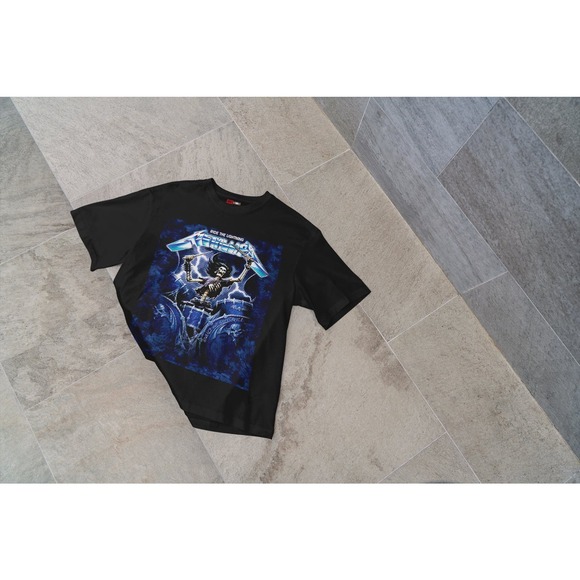 Band rock T-shirt | Vintage Metal Band Ride The Lightning T-Shirt - Picture 6 of 10